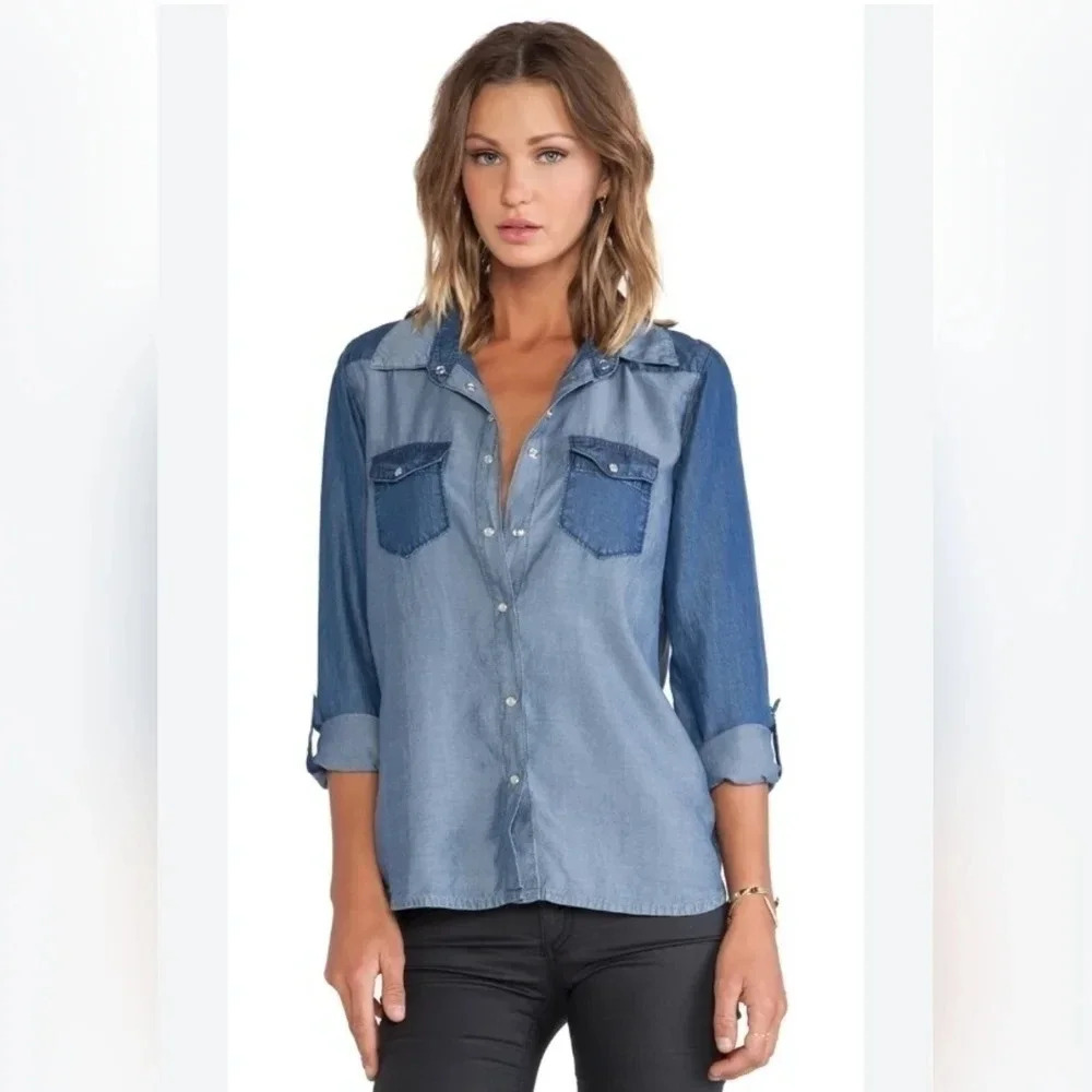 C & C California 2 Tone Blue Chambray Shirt Button Down Pearl Snap Roll Tab XS